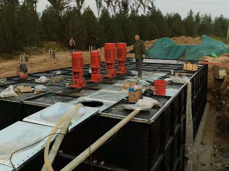 小區(qū)地埋式拼接水箱