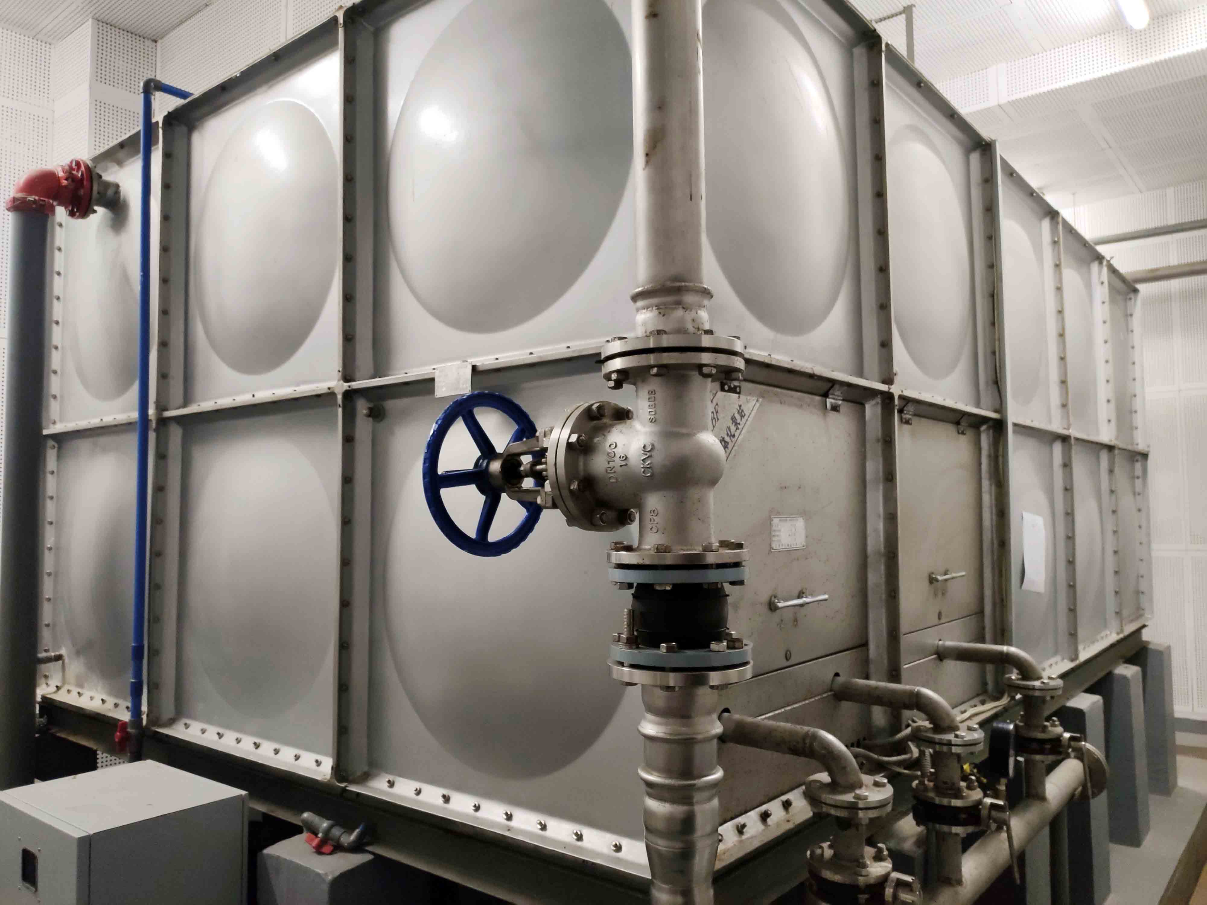 常州某醫院二次供水水箱